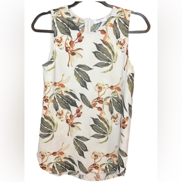 Aritzia Tops - Aritzia Babaton // Weiland Sleeveless Blouse // Size XS
